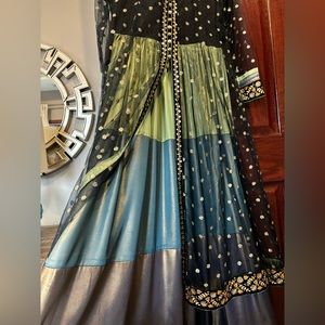 Pakistani traditional maxi dress party wear Kameez anarkali